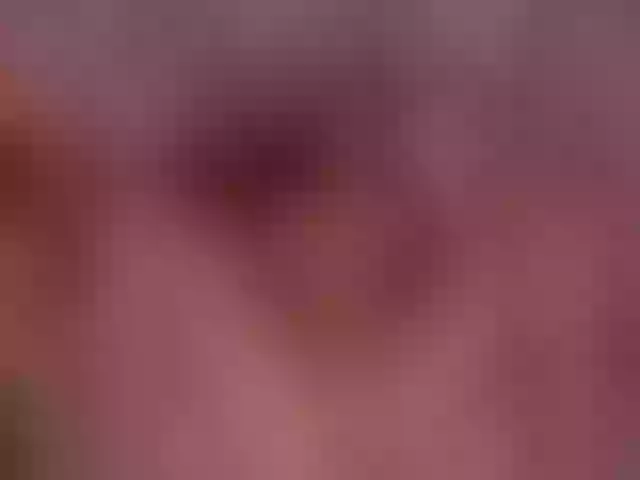 Live sex webcam photo for LianneRougue #290165575