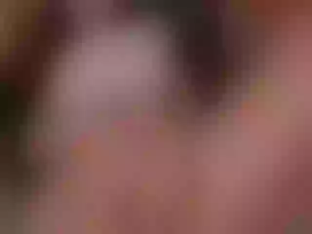 Live sex webcam photo for LianneRougue #290247934