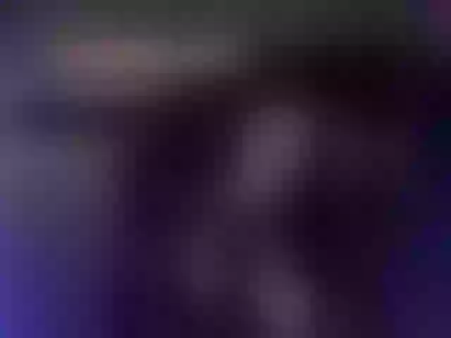 Live sex webcam photo for LianneRougue #290285711