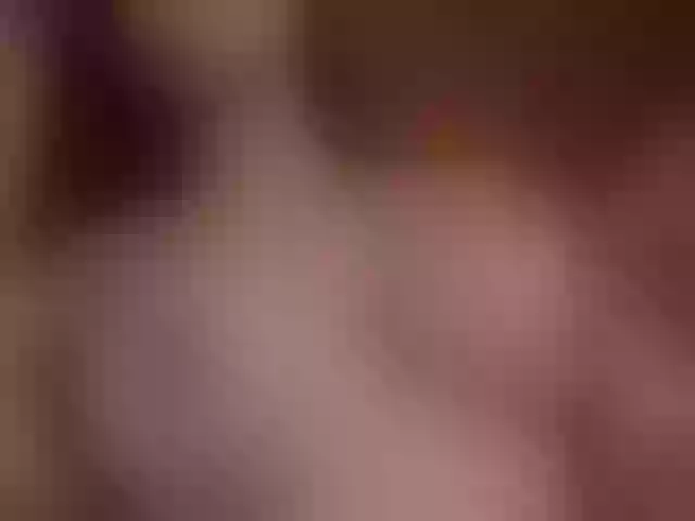 Live sex webcam photo for LianneRougue #290778653