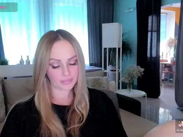 Live sex webcam photo for LibbyNora #290458449