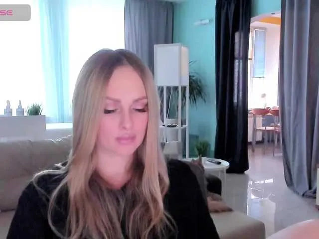 Live sex webcam photo for LibbyNora #290654129