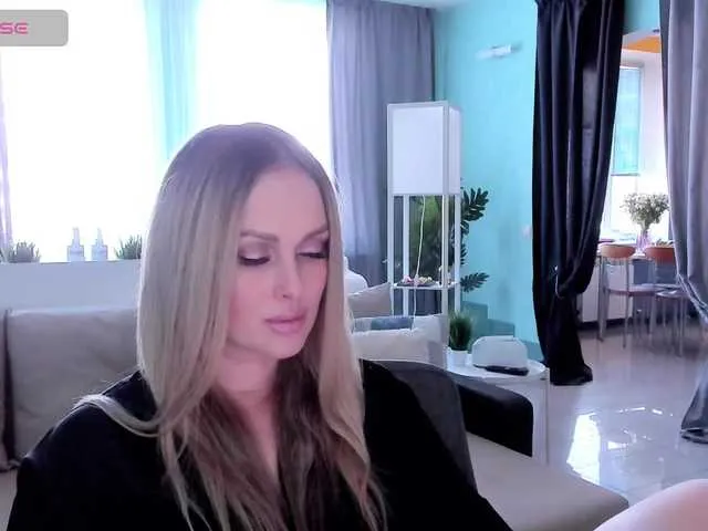 Live sex webcam photo for LibbyNora #290895639