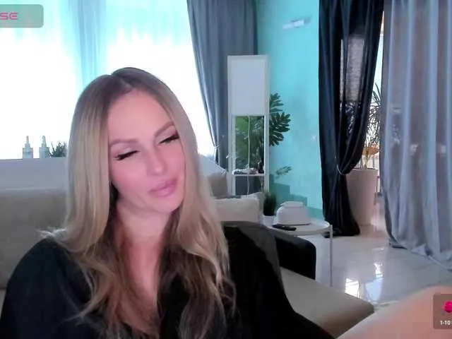 Live sex webcam photo for LibbyNora #291020998