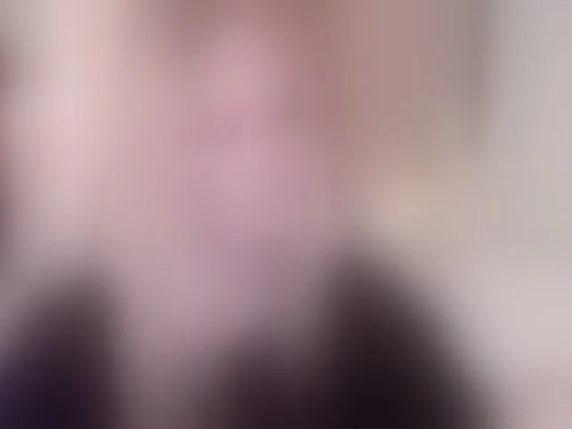 Live sex webcam photo for LibbyNora #293185932