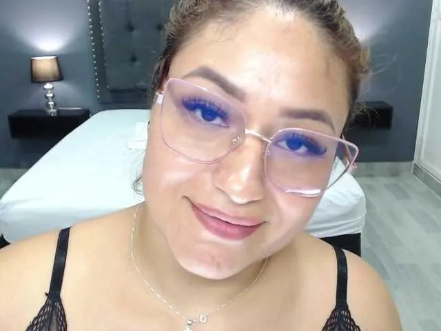 Live sex webcam photo for Licenia- #283579227