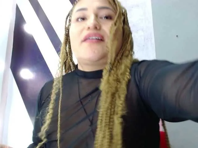 Live sex webcam photo for Licenia- #289863881