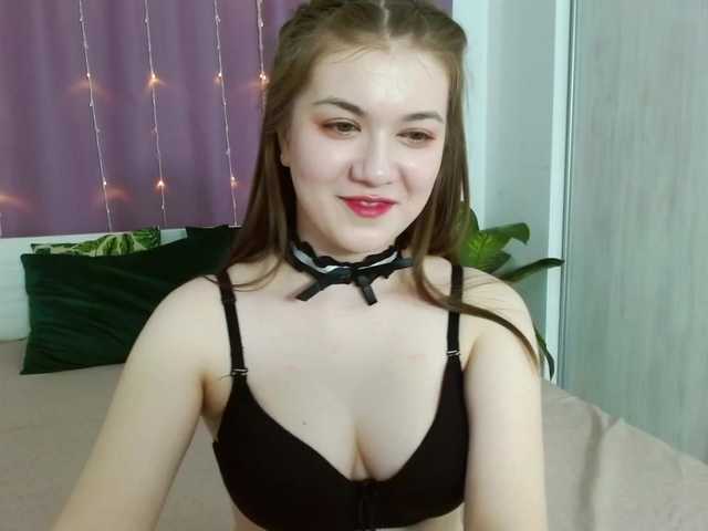 Live sex webcam photo for LichiLoung #272817608