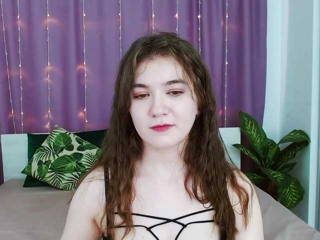 Live sex webcam photo for LichiLoung #273446203