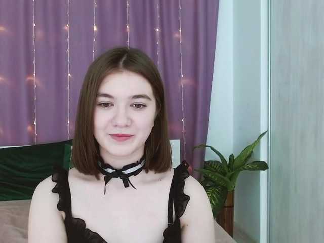 Live sex webcam photo for LichiLoung #273630408