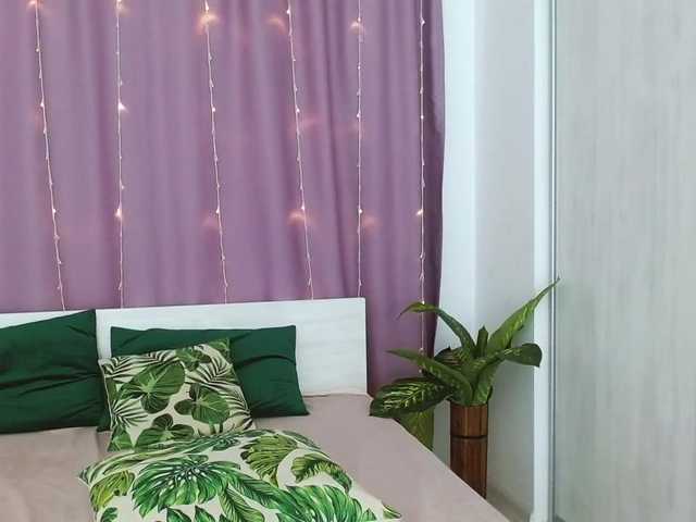 Live sex webcam photo for LichiLoung #273696931