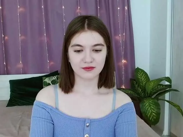 Live sex webcam photo for LichiLoung #273780426