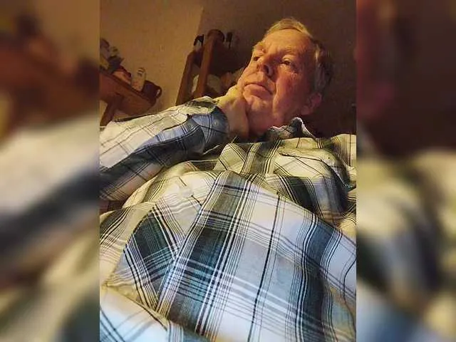 Live sex webcam photo for Lichterengelchen #290766268