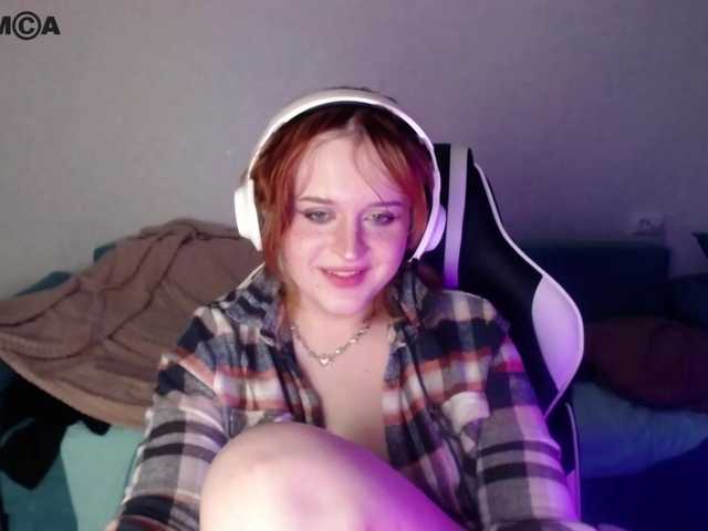 Live sex webcam photo for LickMeLika #276602807