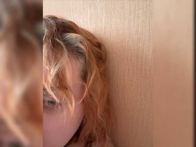 Live sex webcam photo for LickMeLika #277009699