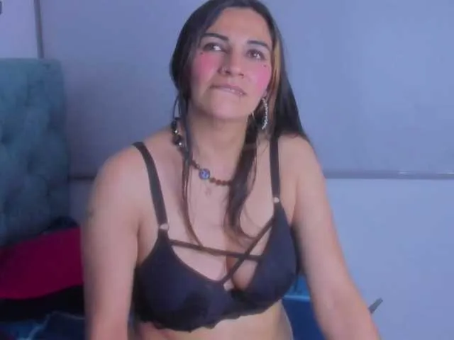 Live sex webcam photo for Liiliblue #291093794