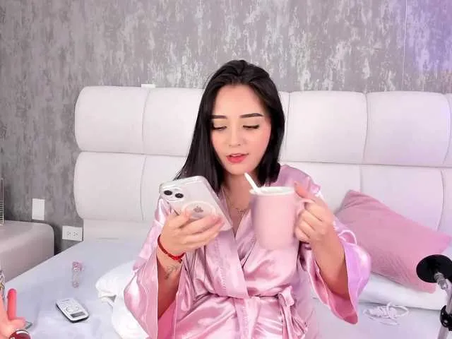 Live sex webcam photo for LiilithHarperr #291416457