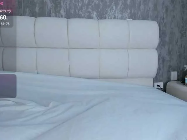Live sex webcam photo for LiilithHarperr #291464299