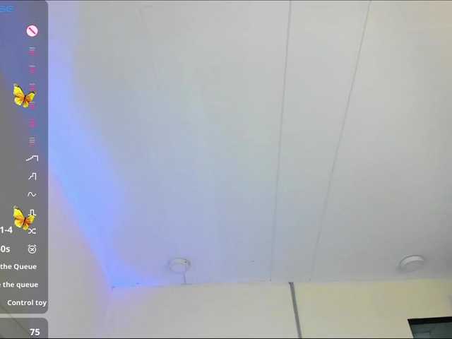 Live sex webcam photo for Liily-moore #290730251