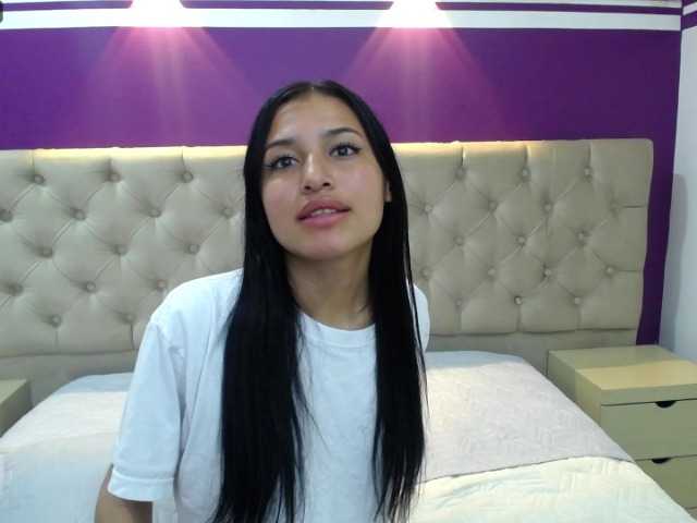 Live sex webcam photo for Liinda-Sexxx #275633236