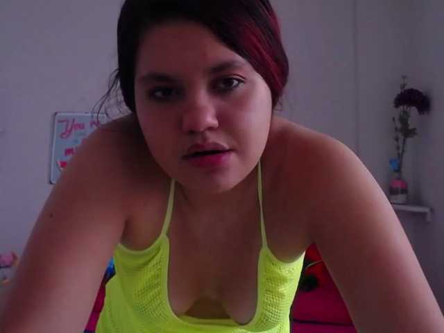 Live sex webcam photo for LiindaSweett #272256168