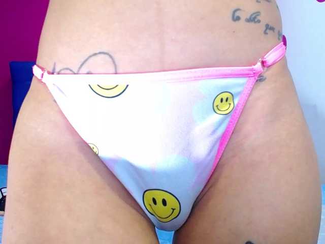 Live sex webcam photo for LiittleAngel #276420895