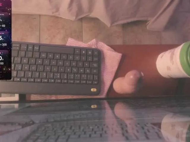 Live sex webcam photo for LiizJones #289597561