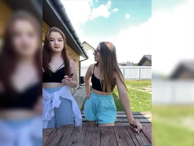 Live sex webcam photo for Liizza #275568107