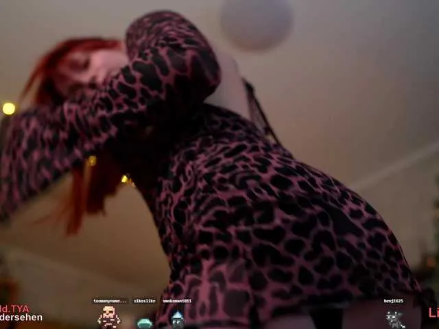 Live sex webcam photo for LikaHaze #290280775