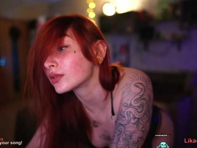 Live sex webcam photo for LikaHaze #290461198