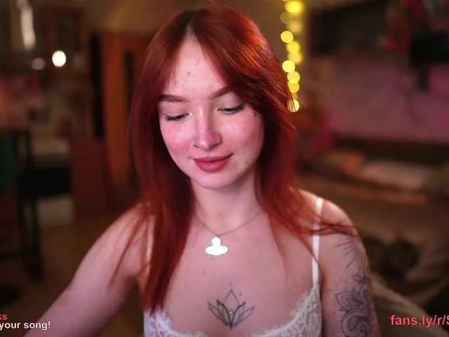 Live sex webcam photo for LikaHaze #290550140