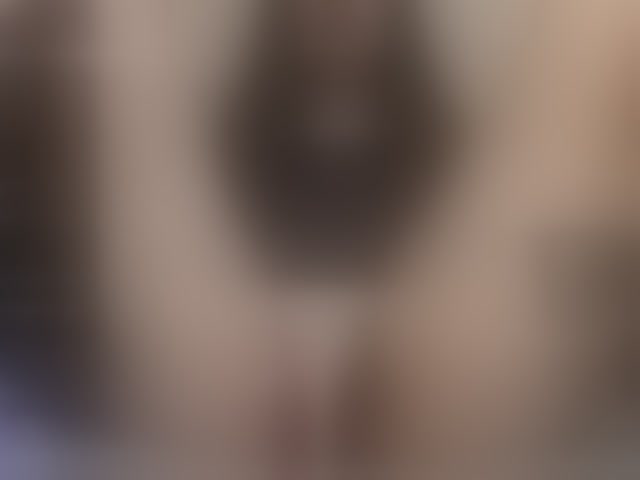 Live sex webcam photo for LikaLika1 #294120161