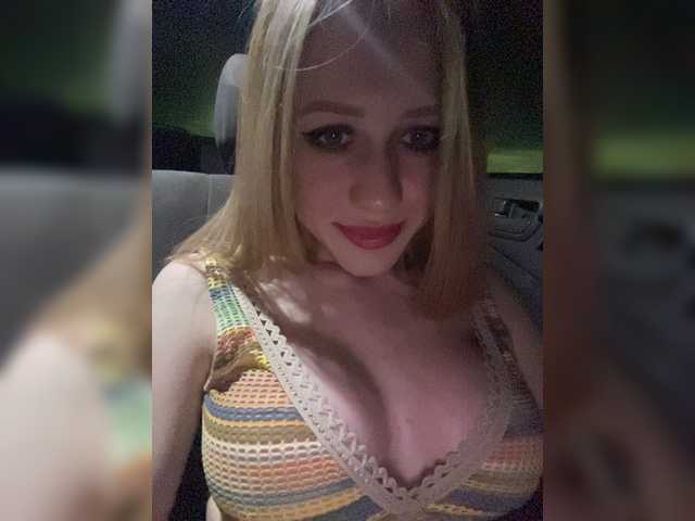 Live sex webcam photo for Likachkaa #272265546