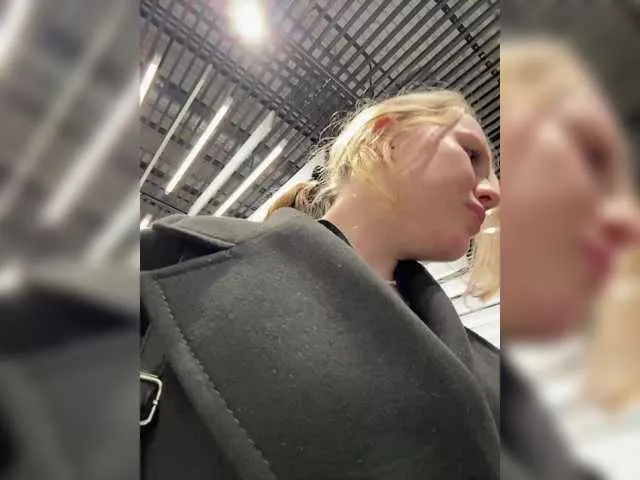 Live sex webcam photo for Likachkaa #290624227