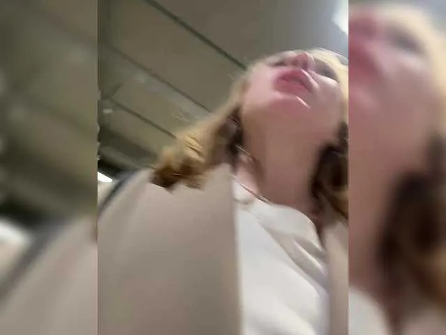 Live sex webcam photo for Likachkaa #290794986