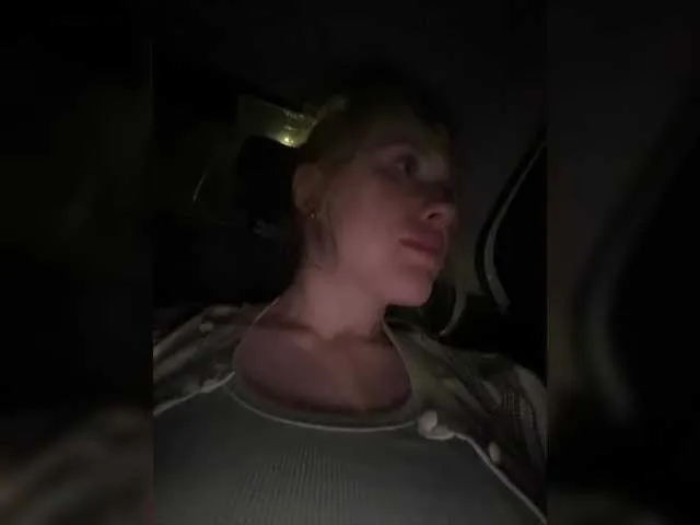 Live sex webcam photo for Likachkaa #291407620