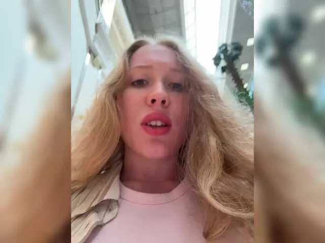 Live sex webcam photo for Likachkaa #291453787