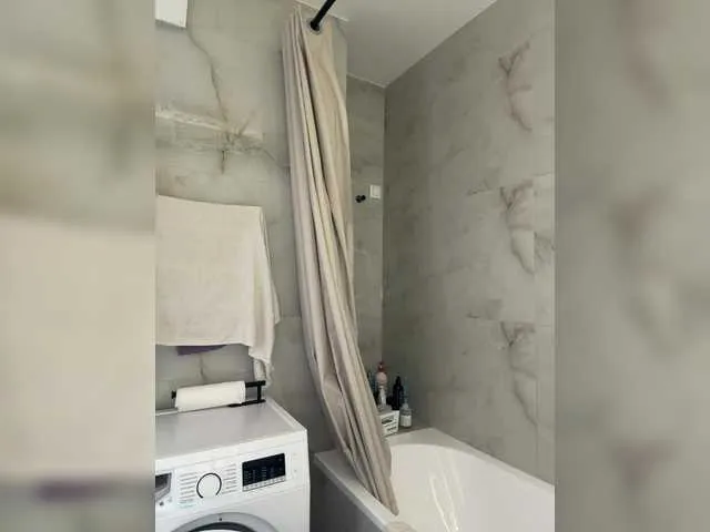 Live sex webcam photo for Likachkaa #292143379