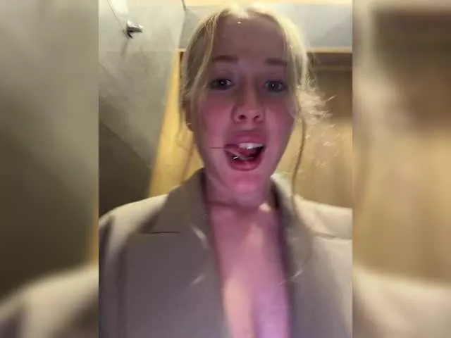 Live sex webcam photo for Likachkaa #292209385