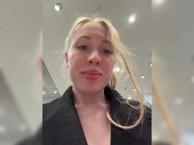 Live sex webcam photo for Likachkaa #292278359