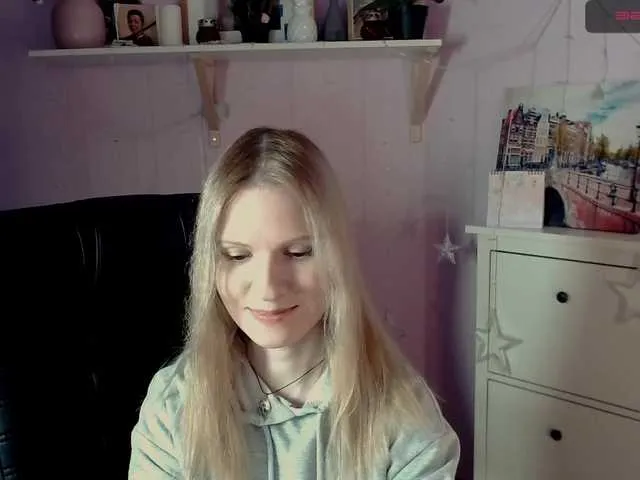 Live sex webcam photo for Likaw #273437231