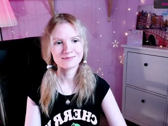 Live sex webcam photo for Likaw #273583565