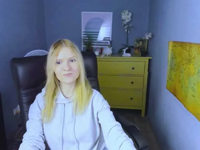 Live sex webcam photo for Likaw #273638982