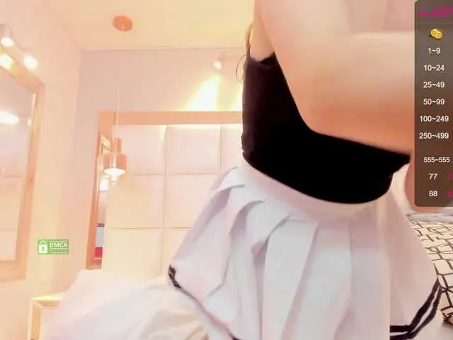 Live sex webcam photo for Lil-Ari #271750379