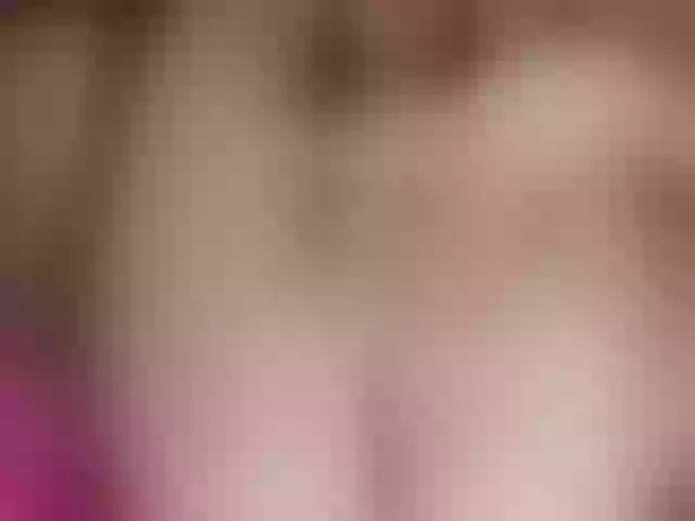 Live sex webcam photo for Lil-Melody #272946894