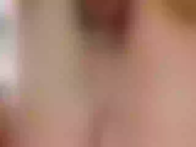 Live sex webcam photo for Lil-Melody #273681171
