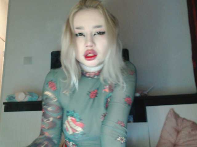 Live sex webcam photo for LilCharliey #276627565