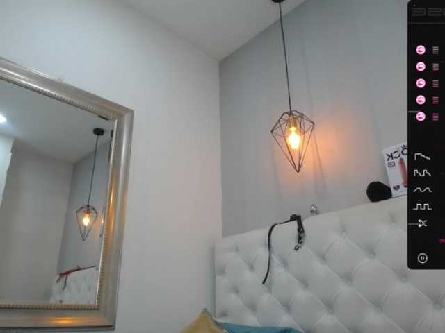 Live sex webcam photo for Lila28six #273494053