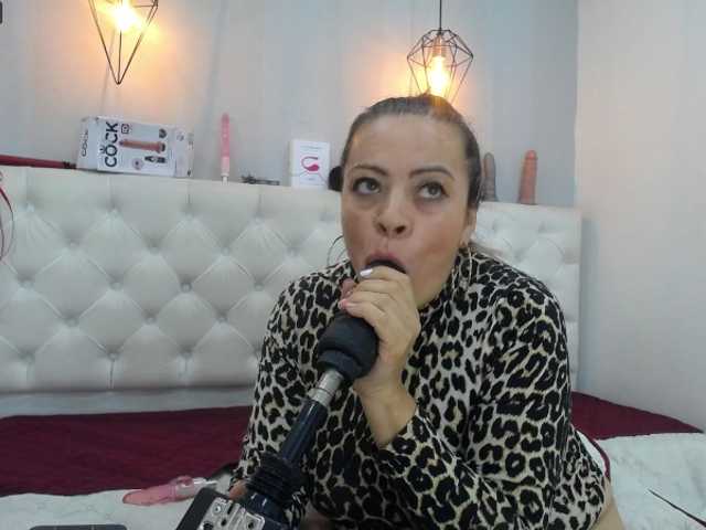 Live sex webcam photo for Lila28six #274341977