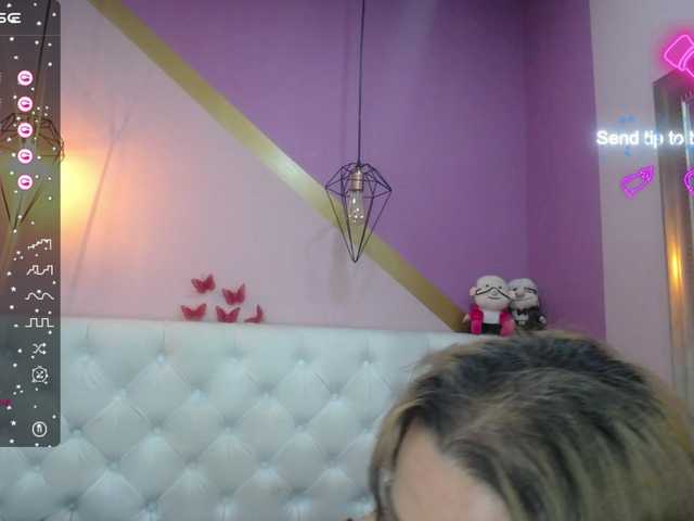 Live sex webcam photo for Lila28six #276070700